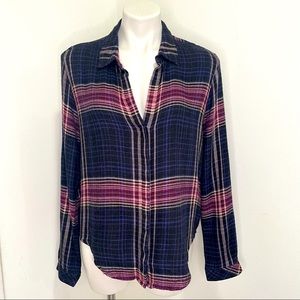 Cloth & Stone size large plaid button down top